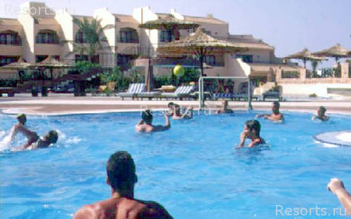 Flamenco Beach Resort 23